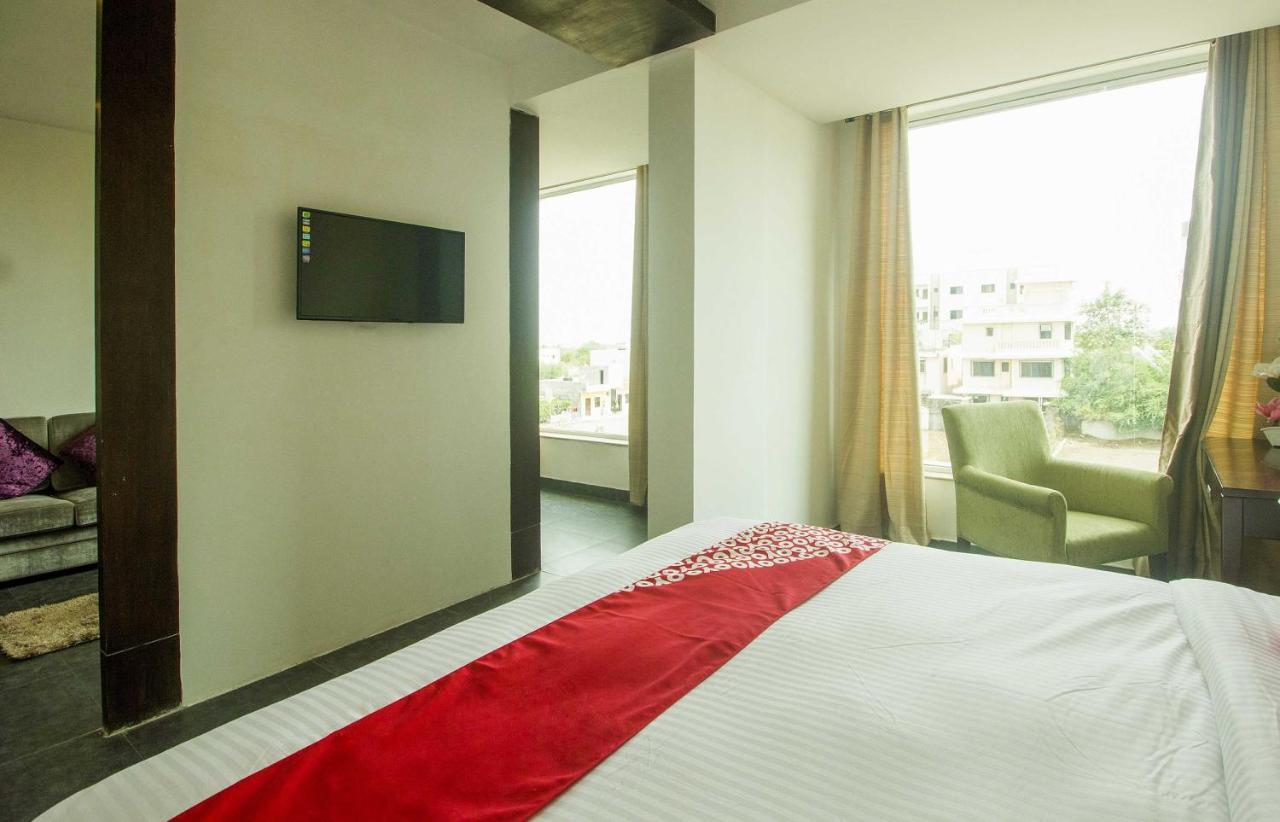Collection O Govinda Sai Hotel Shirdi Exterior photo