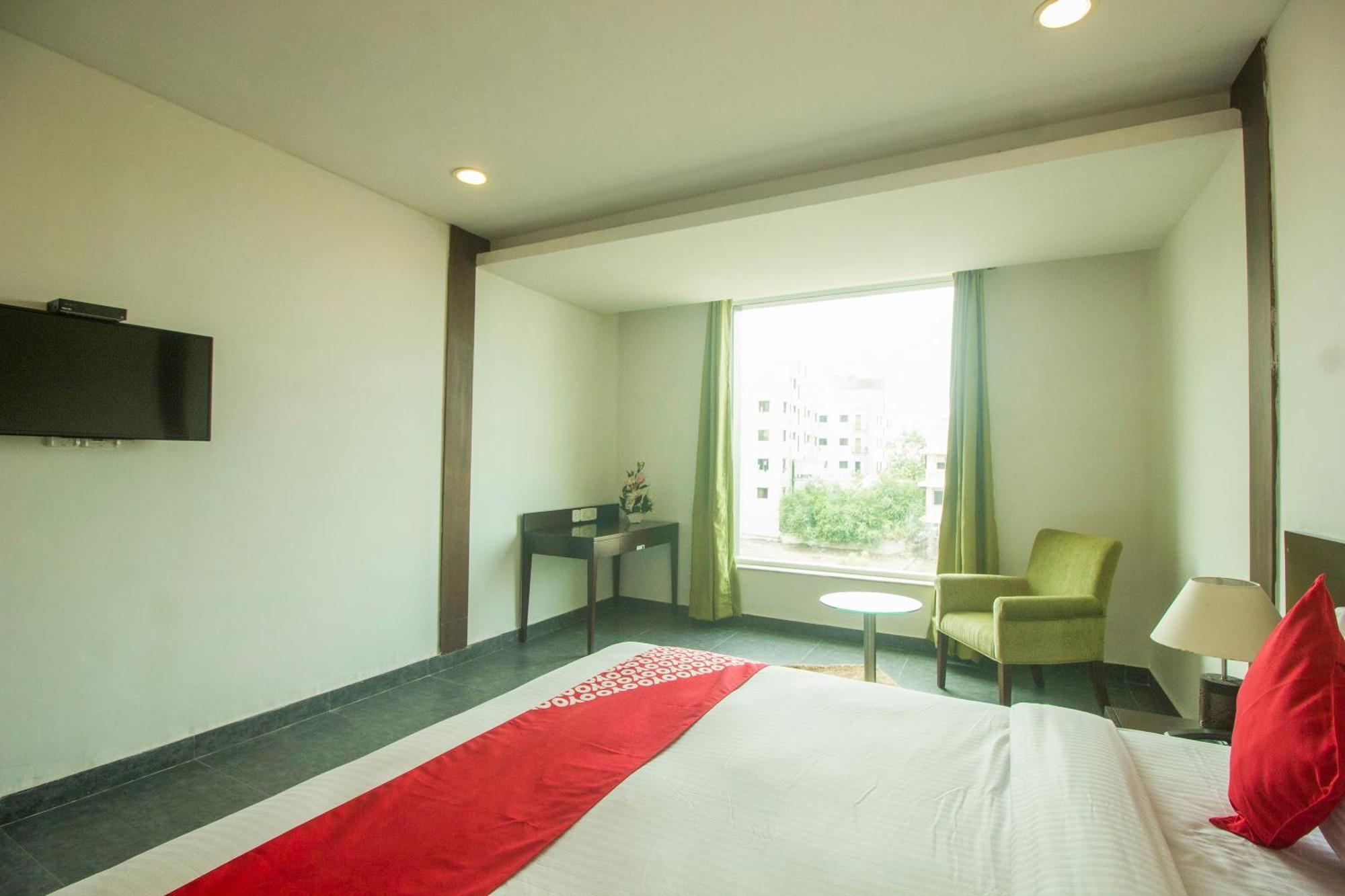 Collection O Govinda Sai Hotel Shirdi Exterior photo